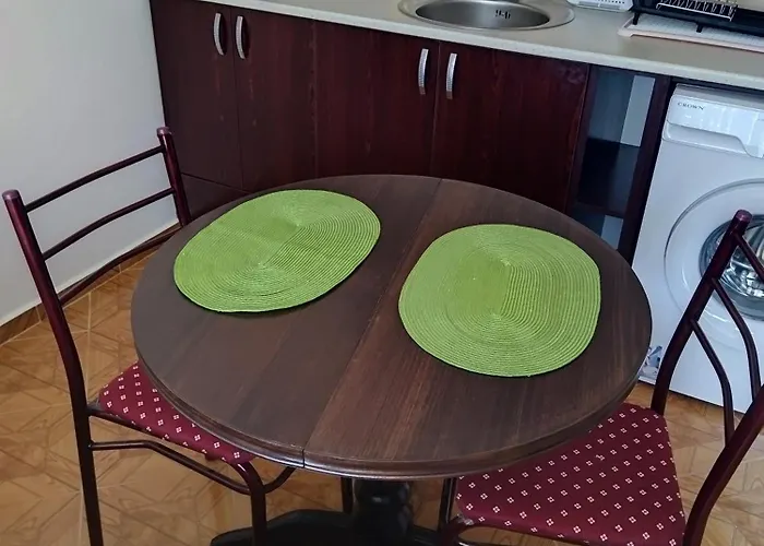 アパート святая елена