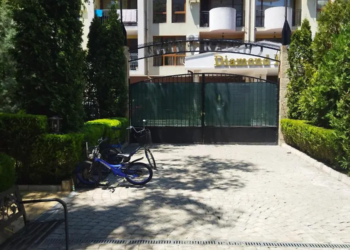 святая елена アパート